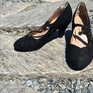 Naturalizer Black Heels Classic Suede Pumps